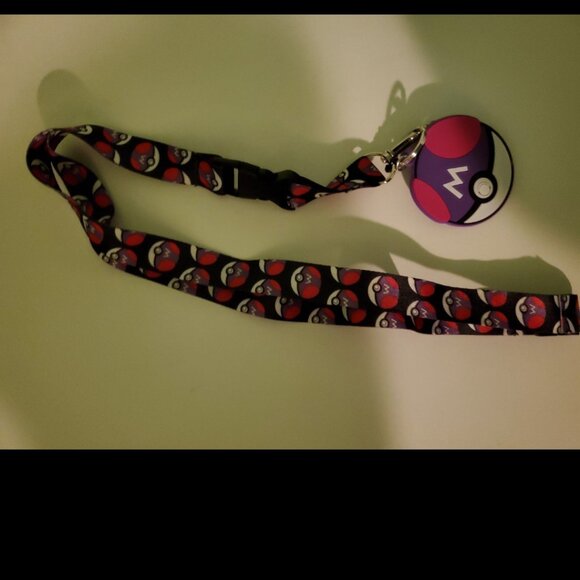 Pokemon Masterball Lanyard - Picture 2 of 4